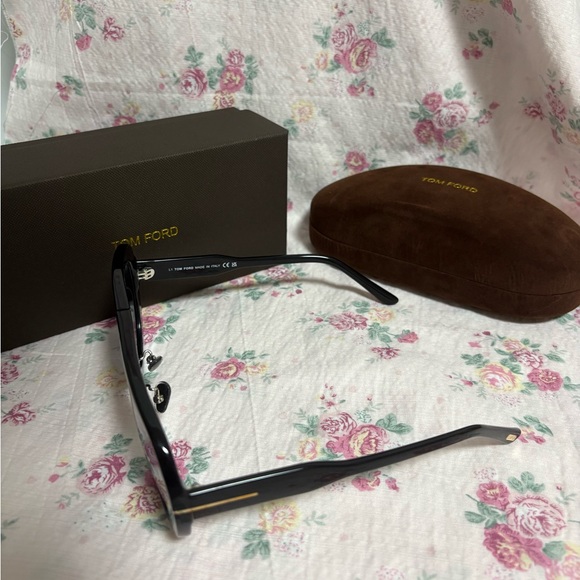 Tom Ford shield aviator sunglasses. main image 4